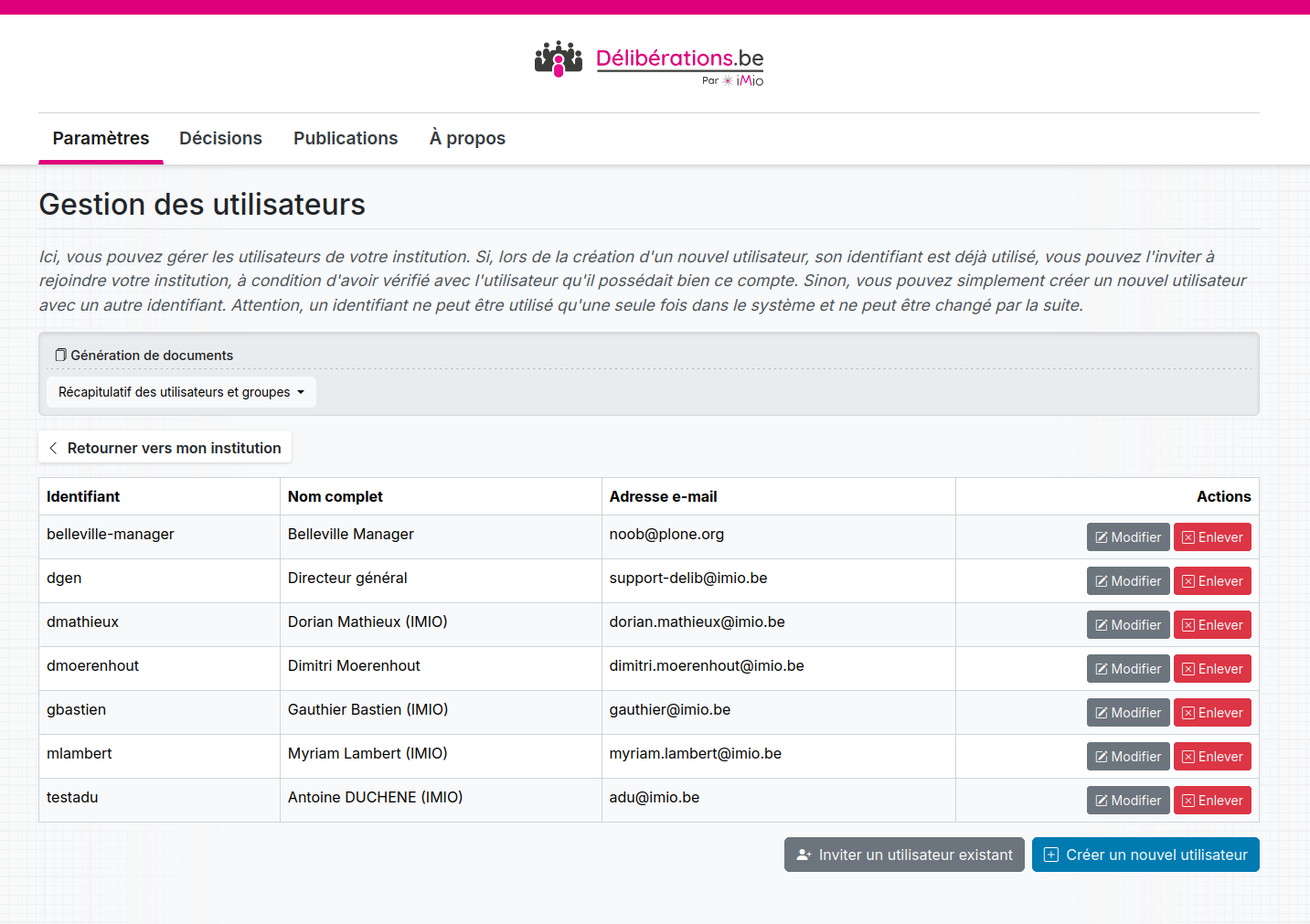 ../_images/user_management.png